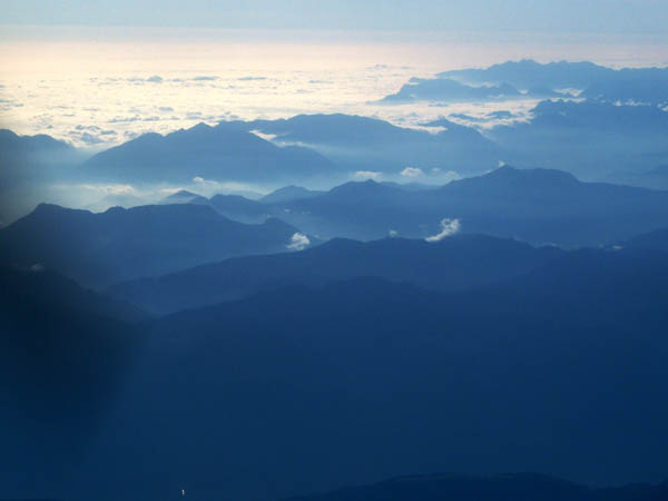 sam_081112 048